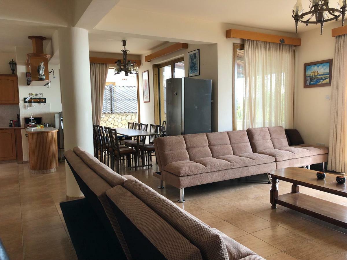 Villa Aphrodite Péjia Kültér fotó